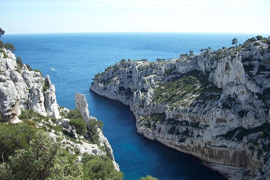 Hotel Les Jardins De Cassis - Parking Gratuit & Piscine Chauffee Exterior foto
