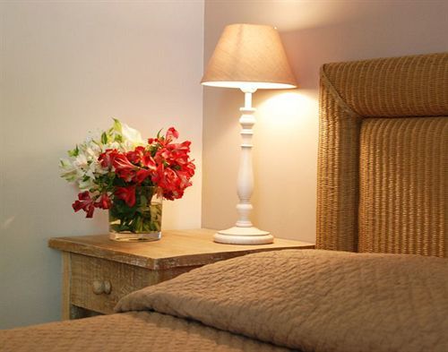 Hotel Les Jardins De Cassis - Parking Gratuit & Piscine Chauffee Exterior foto