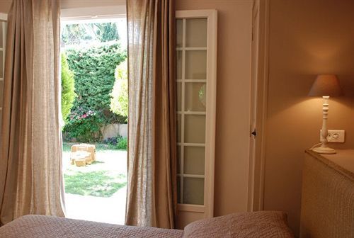 Hotel Les Jardins De Cassis - Parking Gratuit & Piscine Chauffee Exterior foto